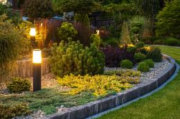 Svítidla do zahrady – 5 tipů, jak si vybrat vhodné osvětlení